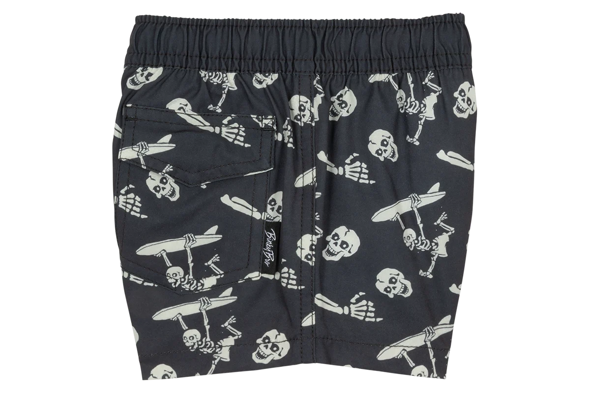 Crossbones - Image 3